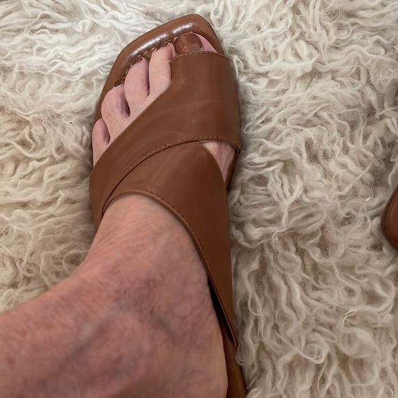 AGL sandal, like New! - Picture 5 of 5